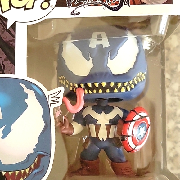 Funko Pop Marvel Venomized Captain America # 364 Bobble-Head - Picture 3 of 5